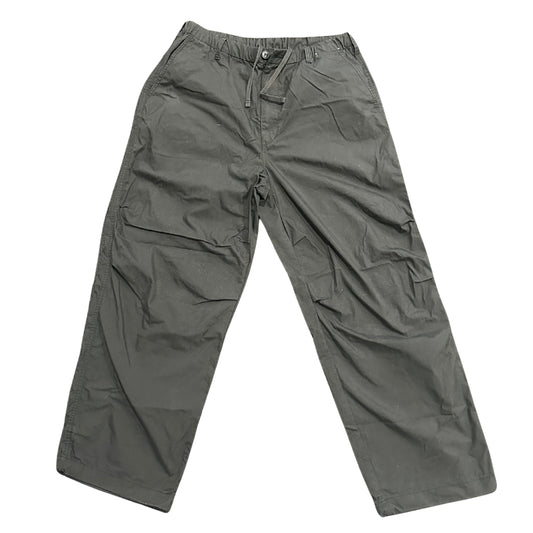 BLACK CARGO PANTS